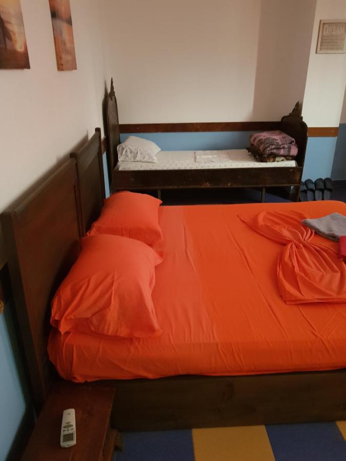 Home Hostel Shkodër 외부 사진