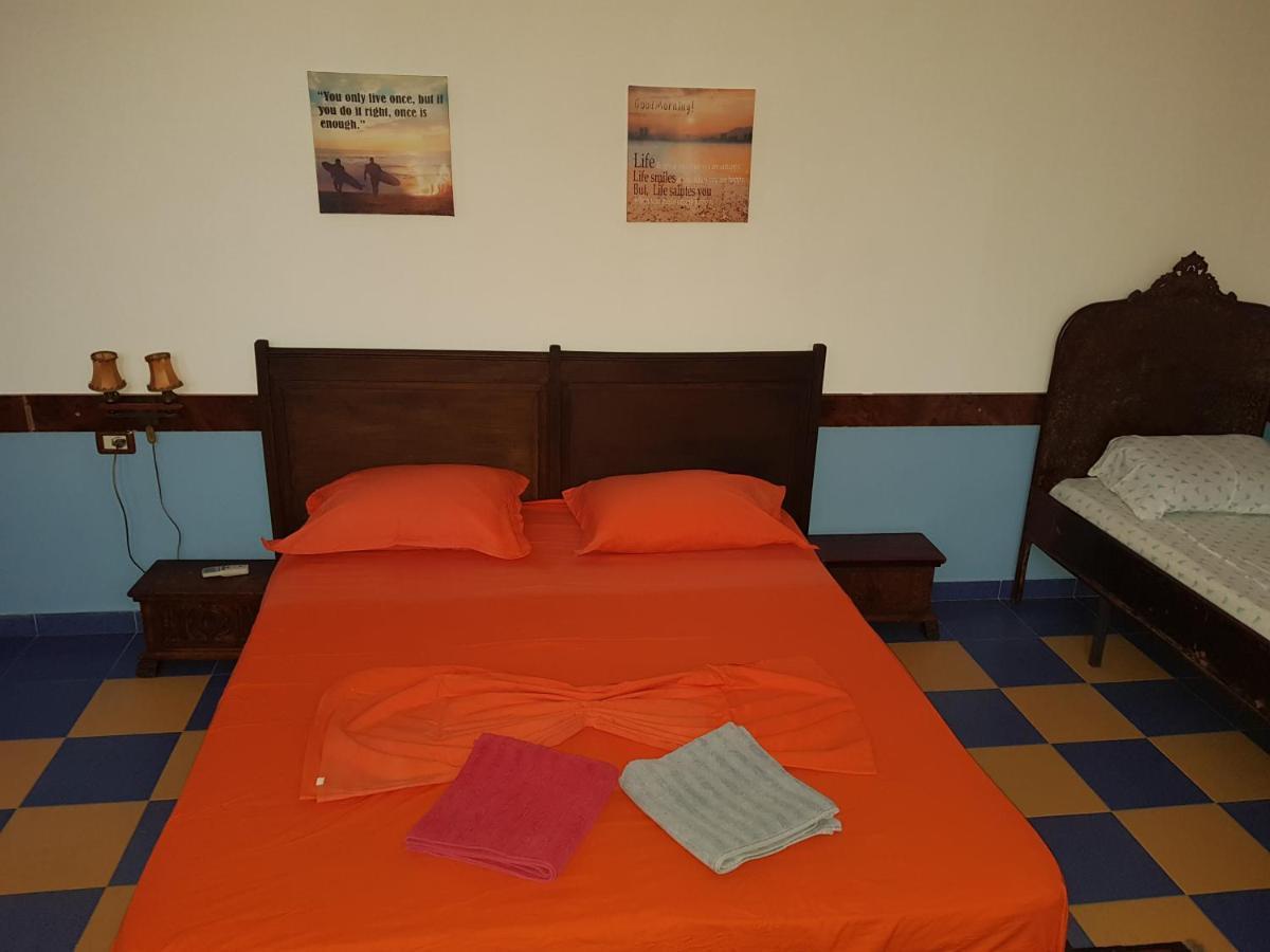 Home Hostel Shkodër 외부 사진