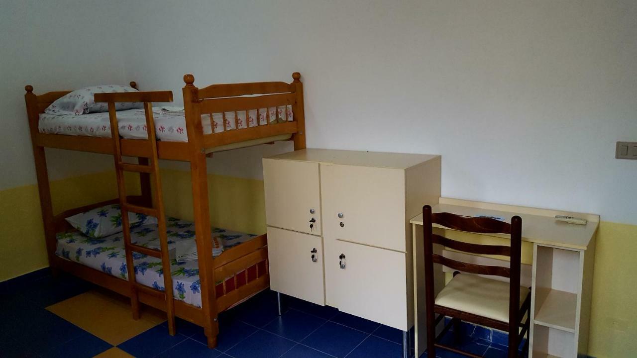 Home Hostel Shkodër 외부 사진